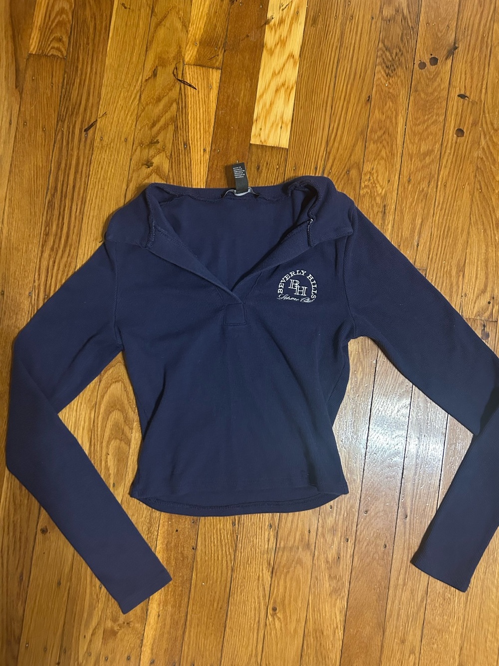 Collared Top - Picture 1 of 4